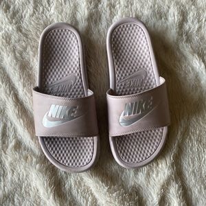 Womens nike slides